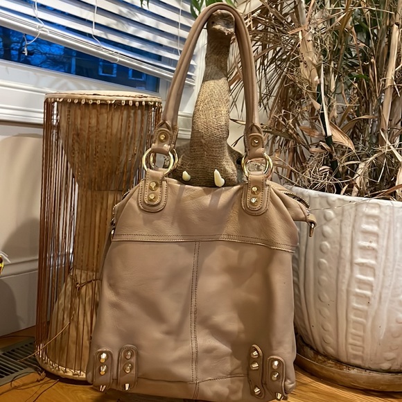 Linea Pelle Handbag - Picture 2 of 9